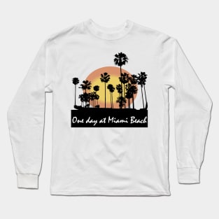 Miami beach Long Sleeve T-Shirt